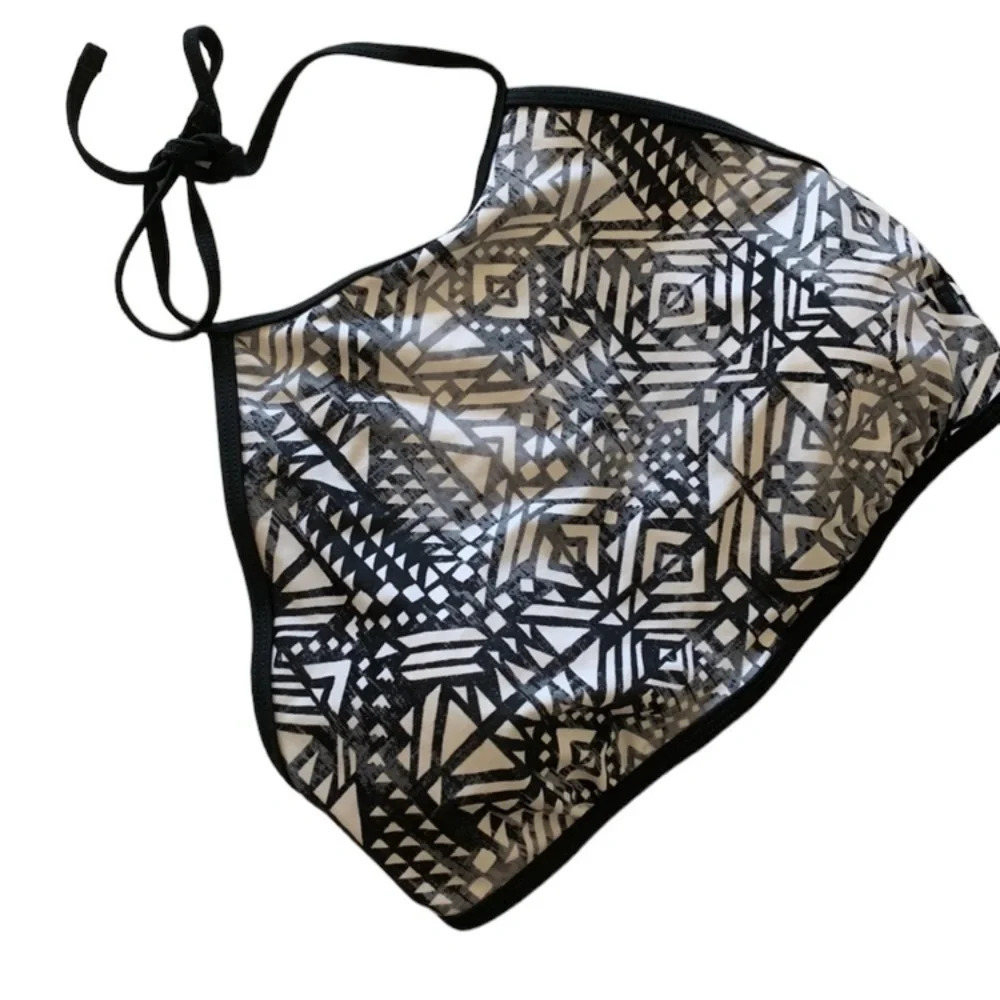 Arizona Jeans women's large bikini top